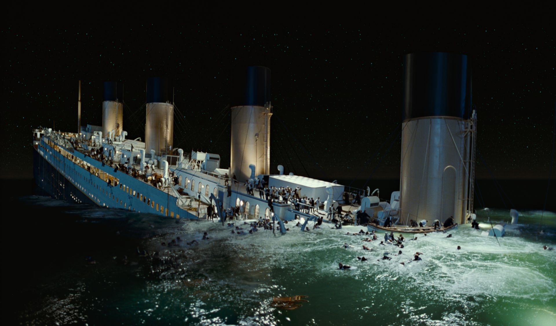 Titanic Sinking Movie